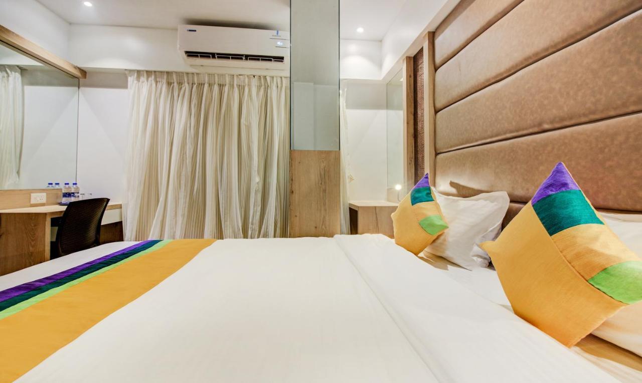 Hotel Aarush Inn Navi Mumbai Exterior photo