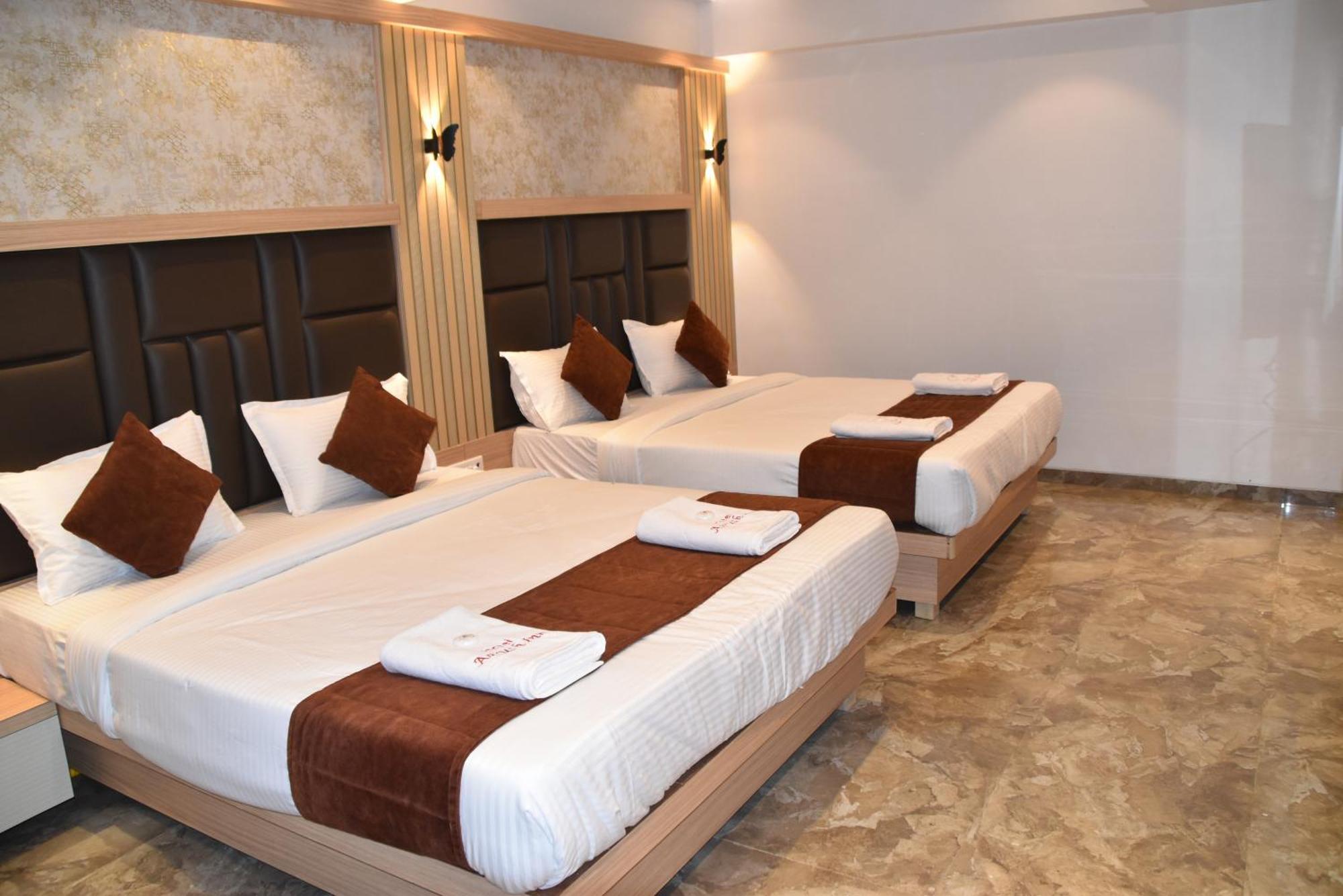 Hotel Aarush Inn Navi Mumbai Exterior photo