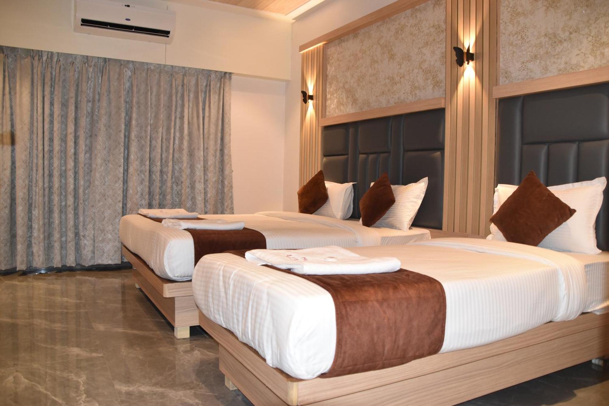 Hotel Aarush Inn Navi Mumbai Exterior photo